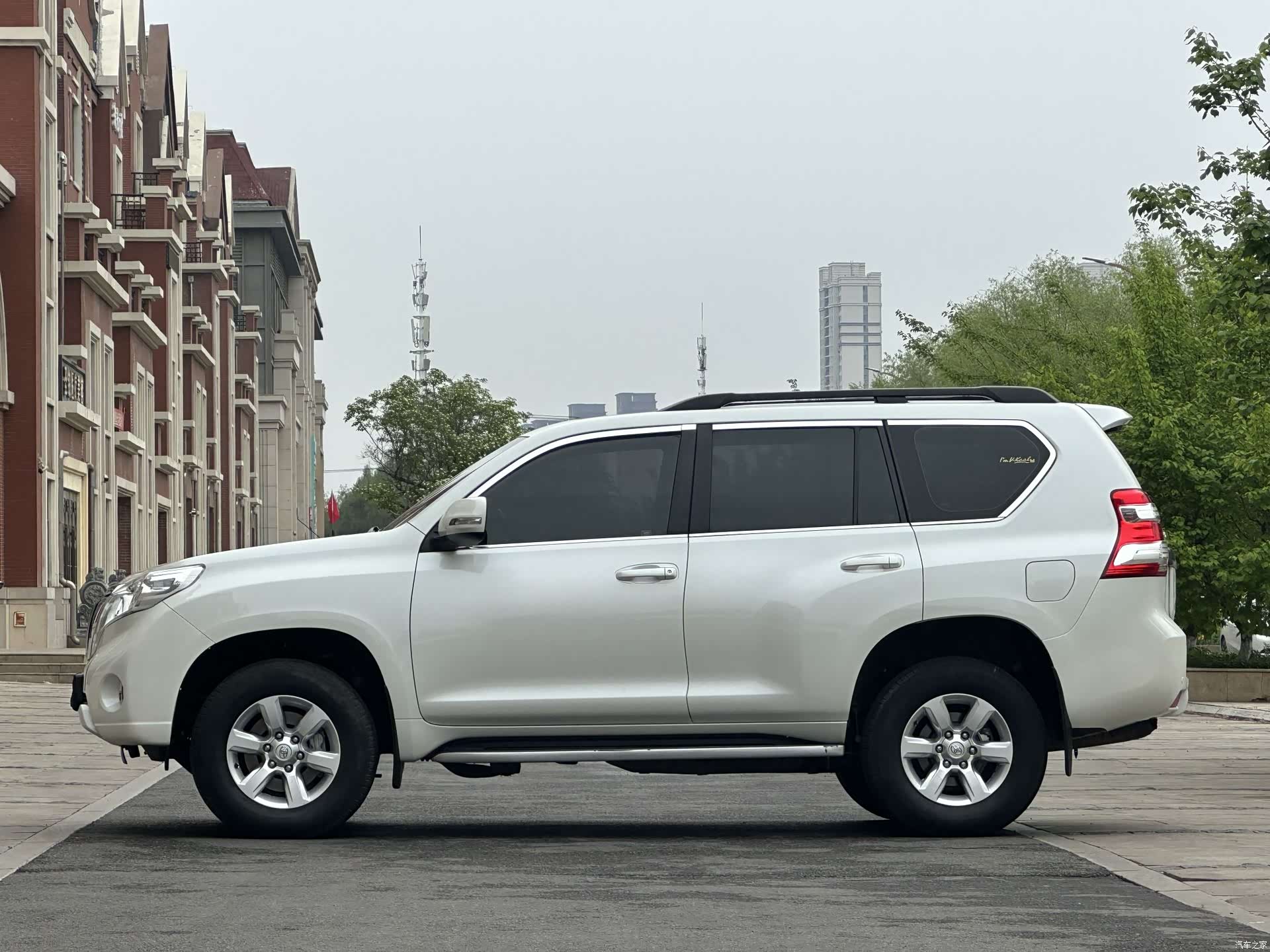 Toyota Prado, 2017 4