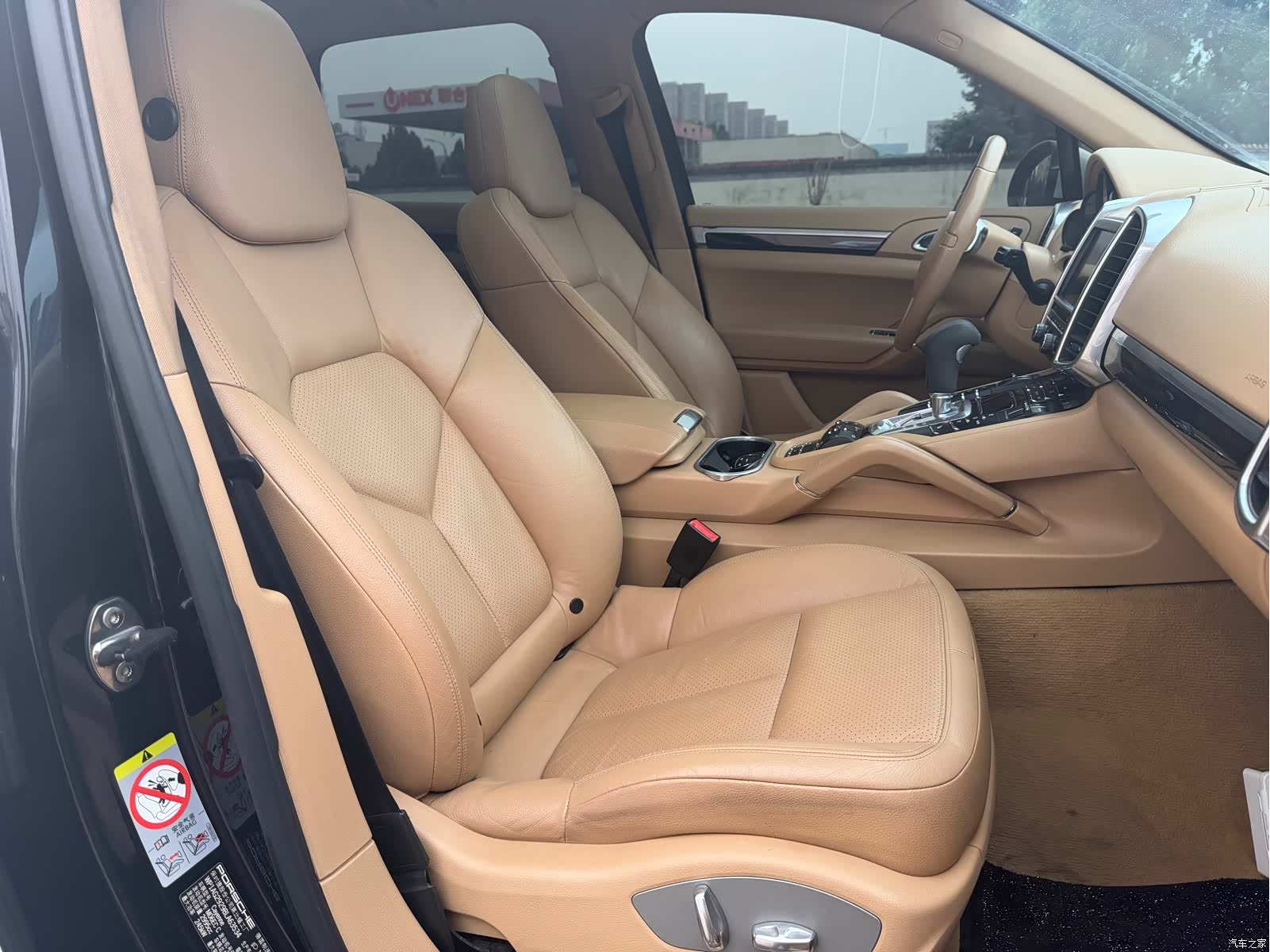 Porsche Cayenne, 2011 6
