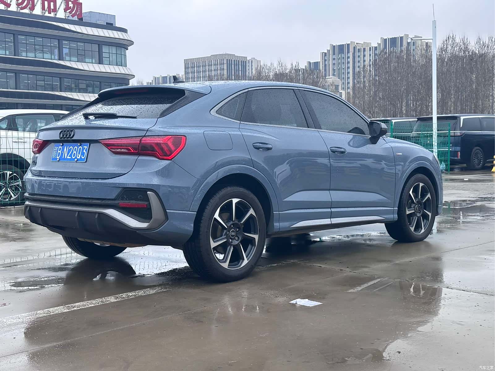 Audi Q3, 2022 6