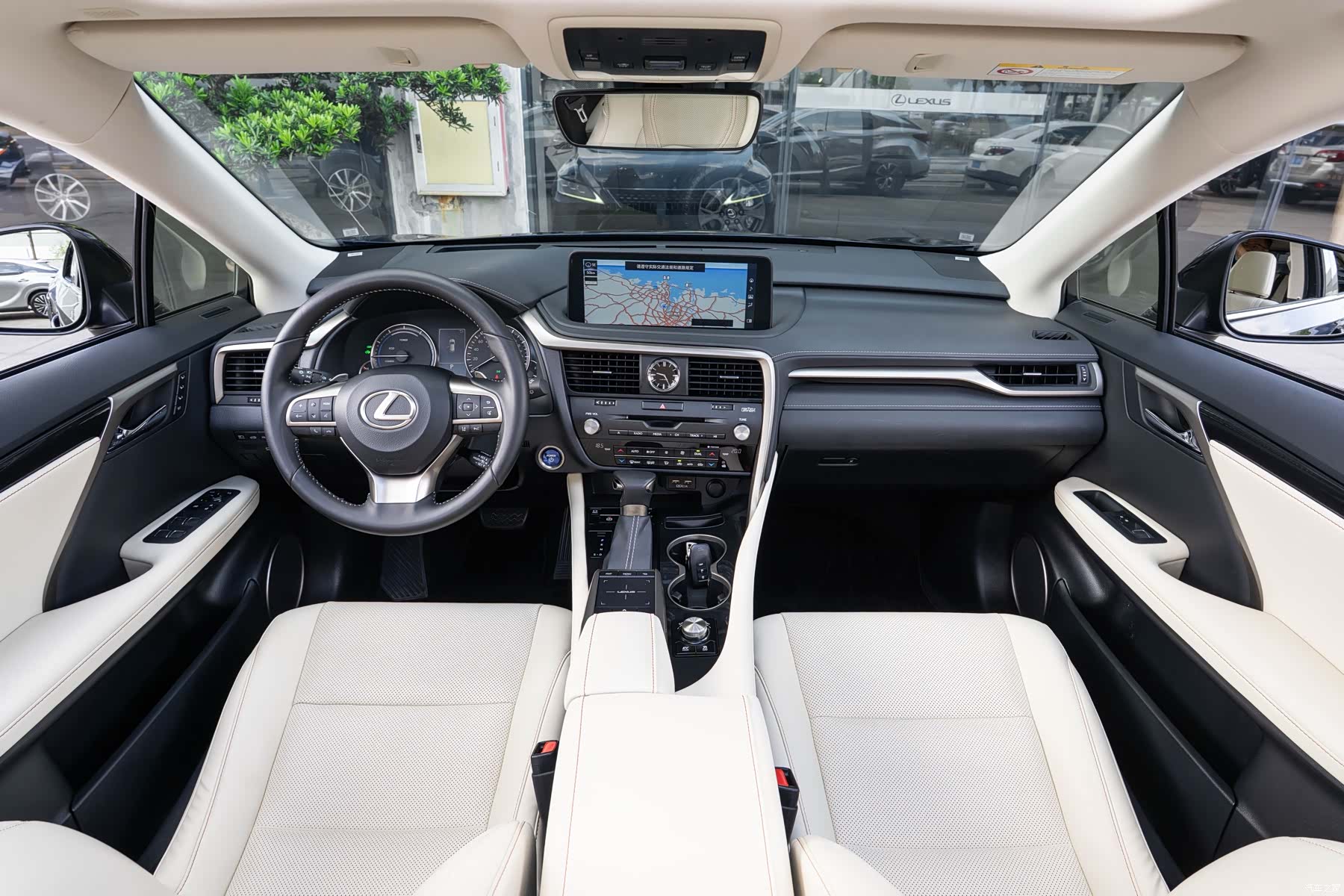 Lexus RX, 2022 13