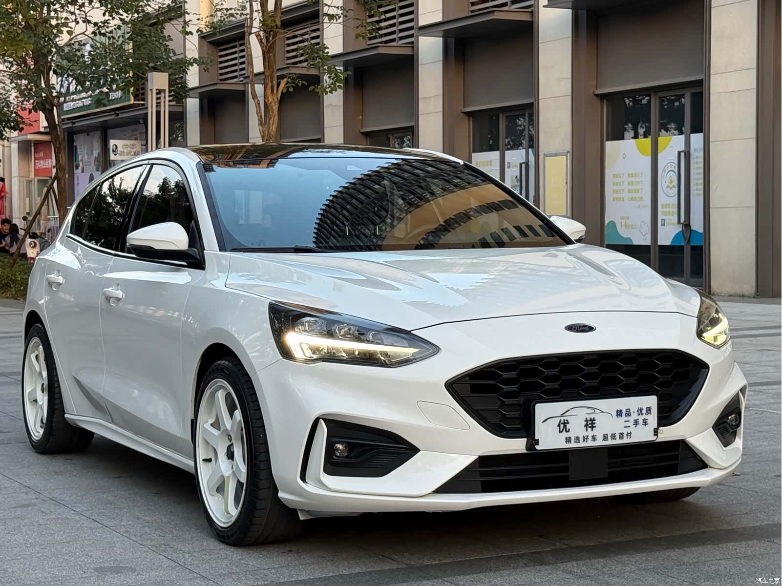 Ford Focus, 2021 3