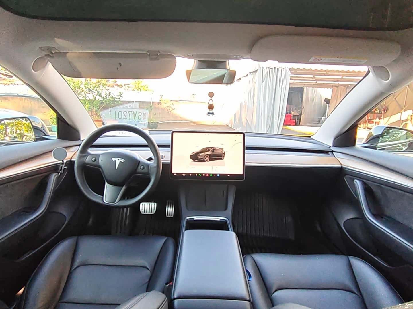 Tesla Model 3, 2022 13