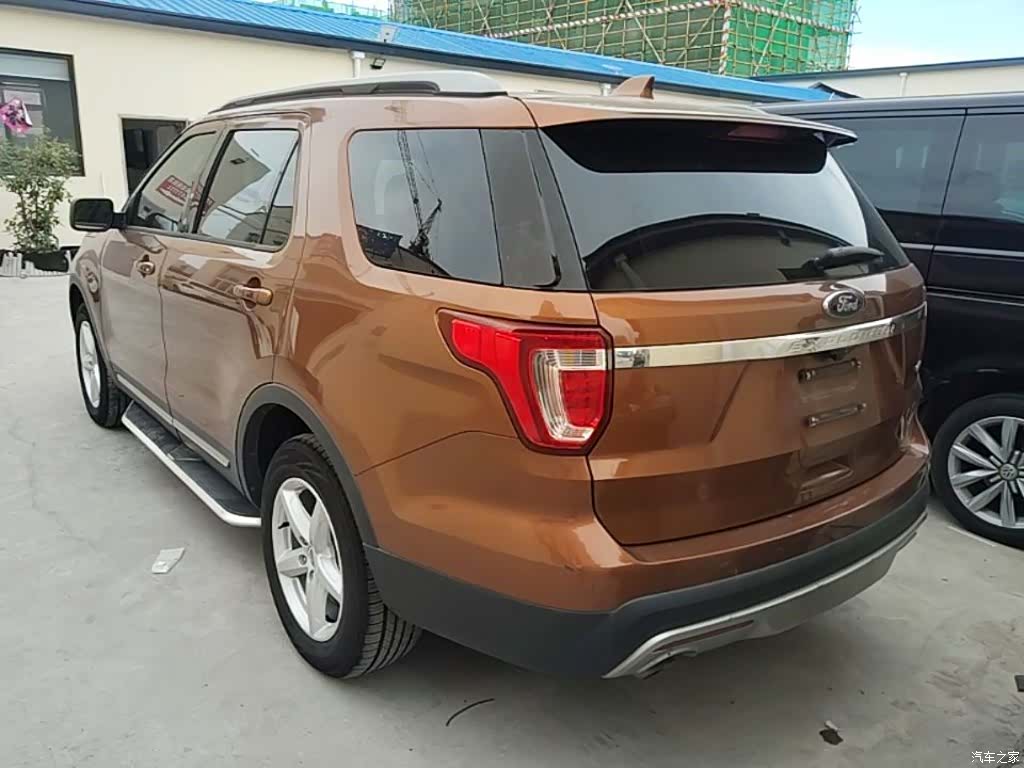 Ford Explorer, 2018 все фото