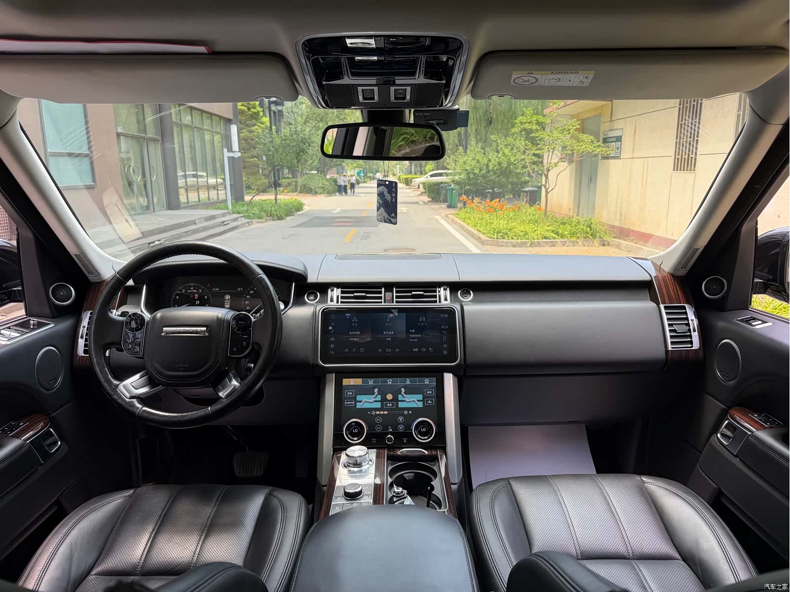 Land Rover Range Rover, 2015 8