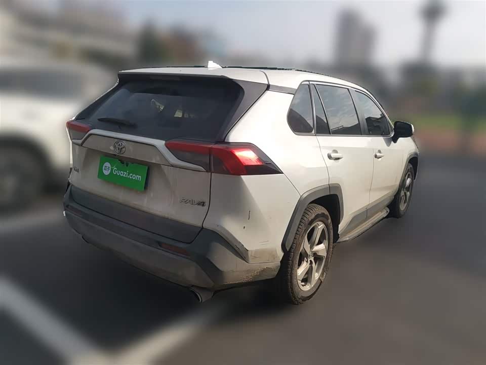Toyota RAV4 Rongfang