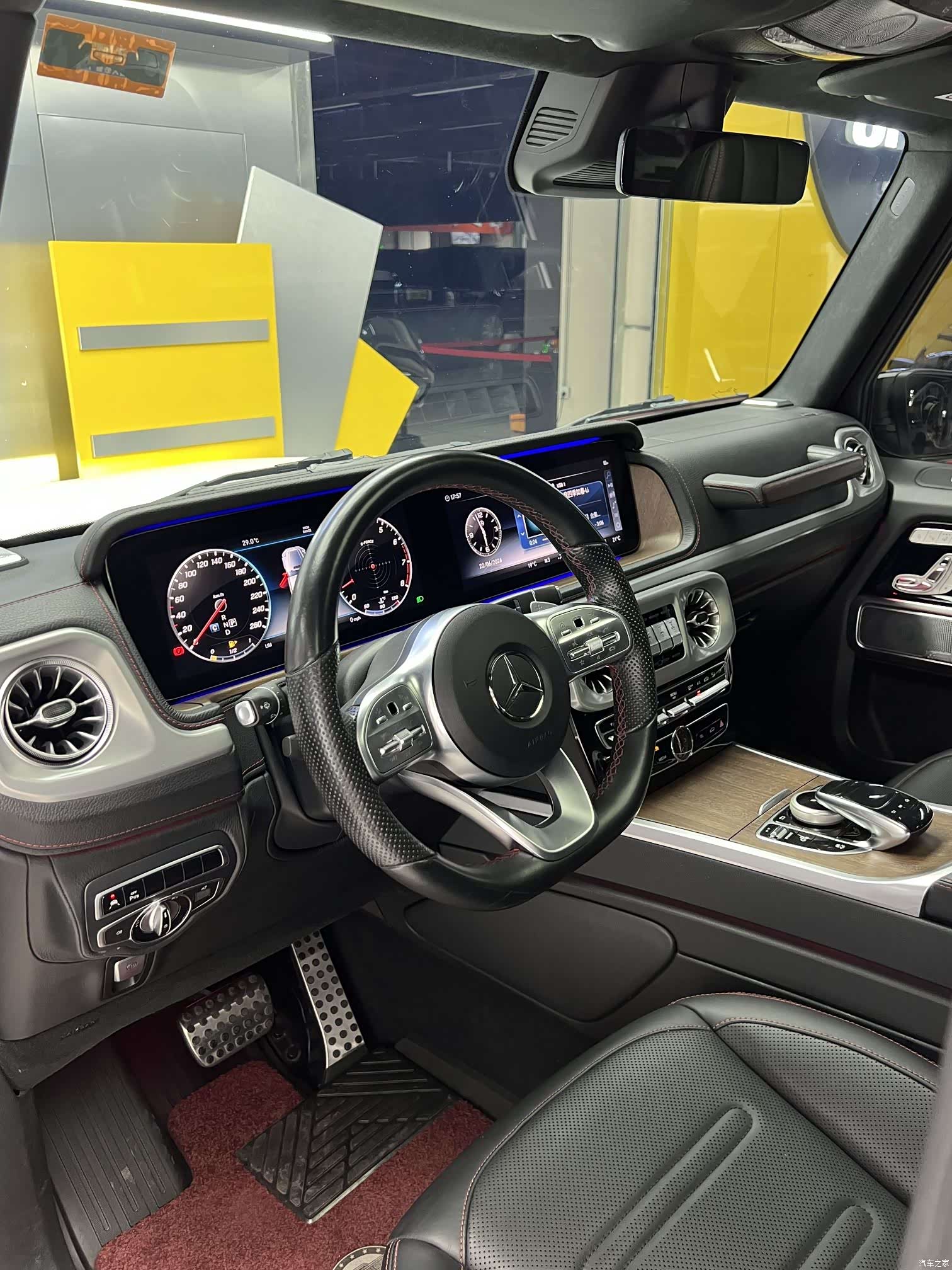 Mercedes-Benz G-Class, 2020 7