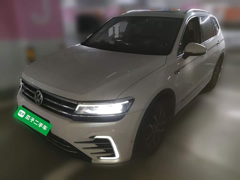 Volkswagen Tiguan L