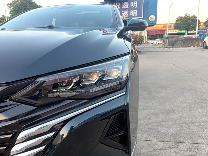 Aeolus Yixuan MAX 2021 1.5T chao ji la ba ban