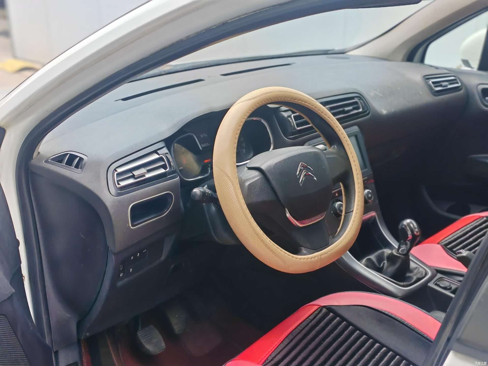 Citroen C4, 2018 14
