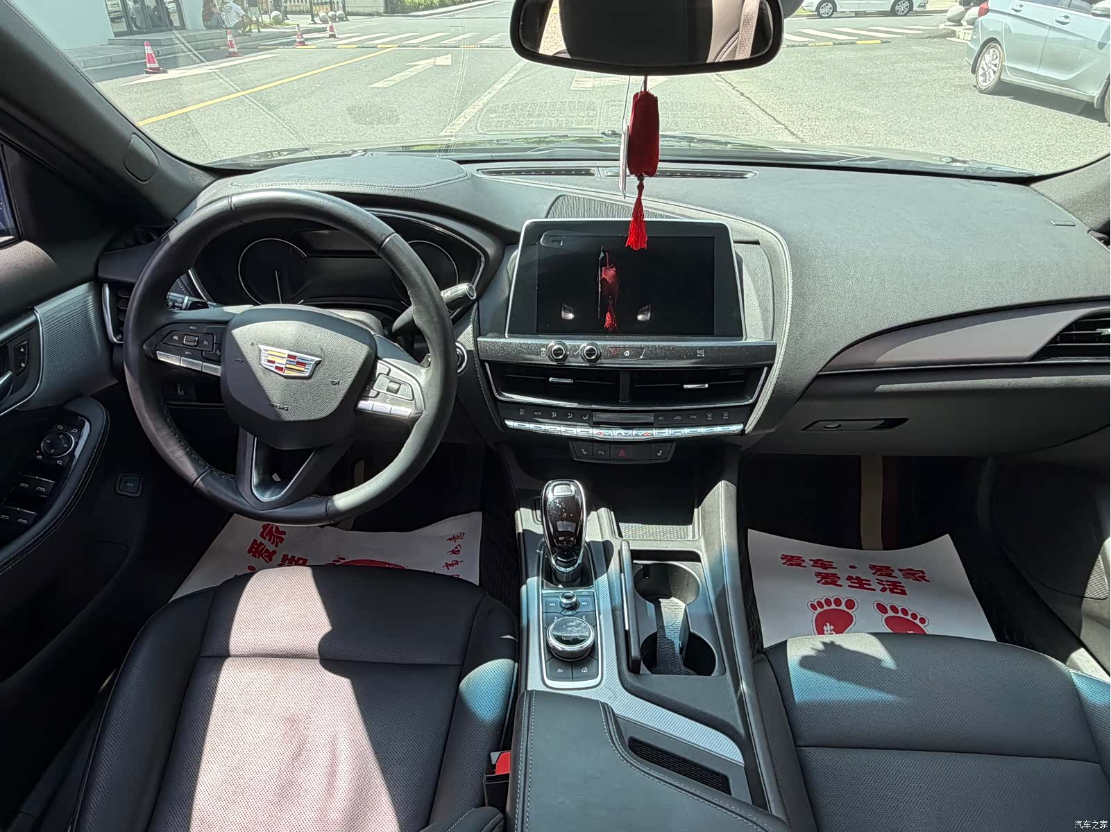 Cadillac CT5, 2021 все фото