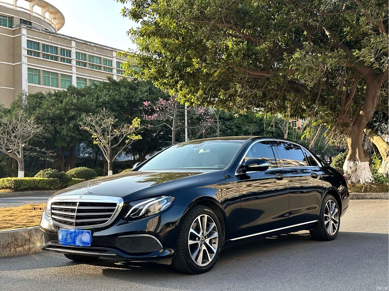 Mercedes-Benz E-Class, 2018 1