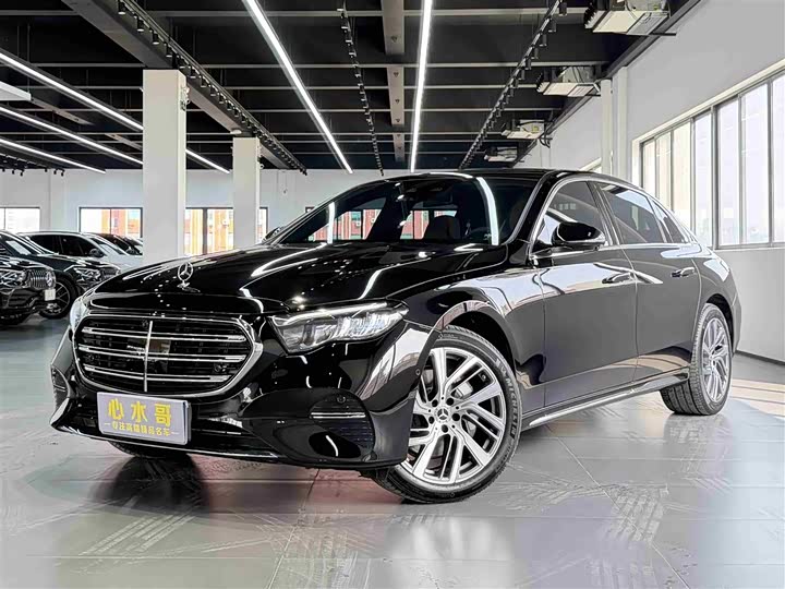 Mercedes-Benz E-Class W214 E 300 L Fashion 2025