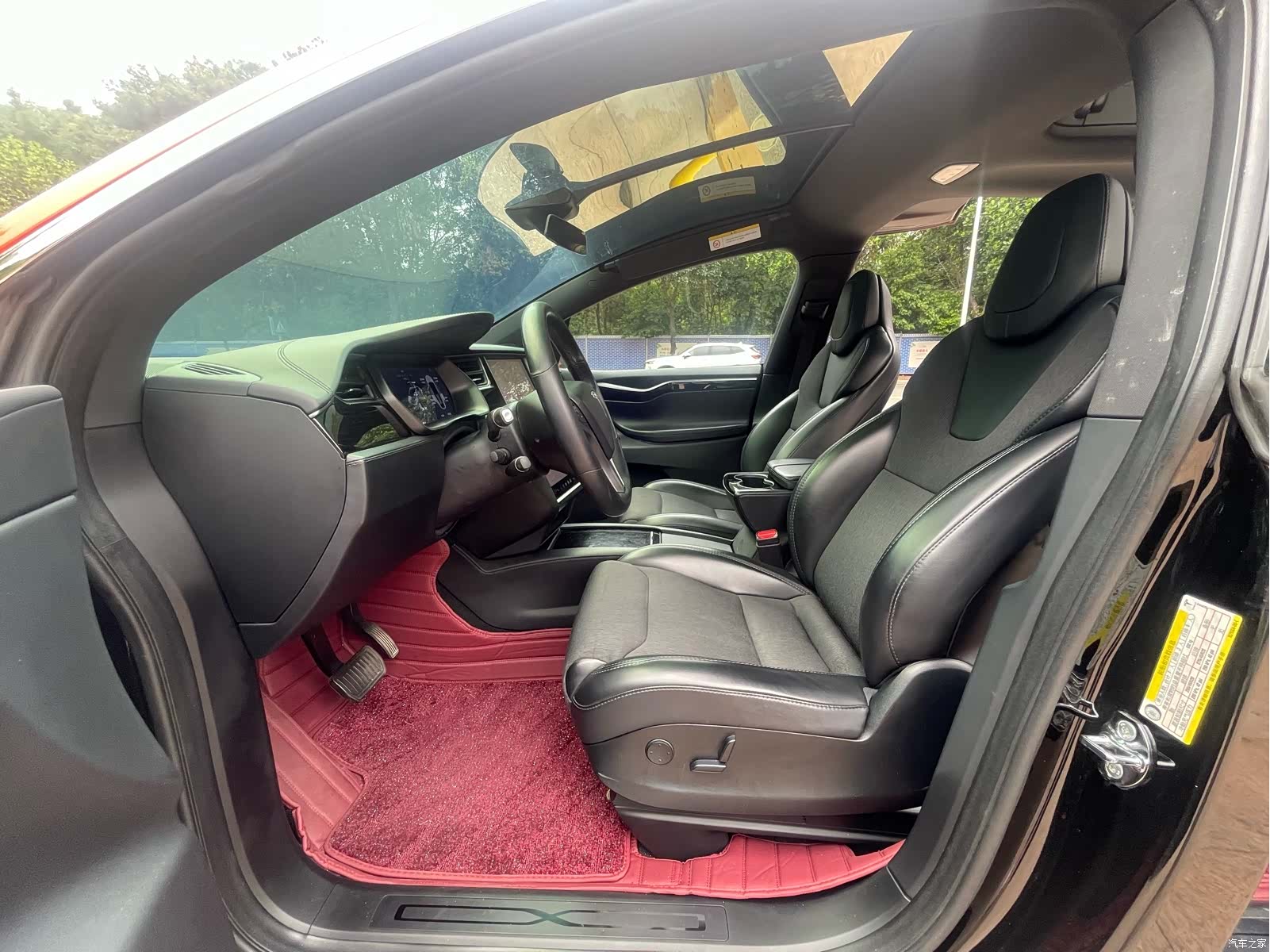 Tesla Model X, 2019 13
