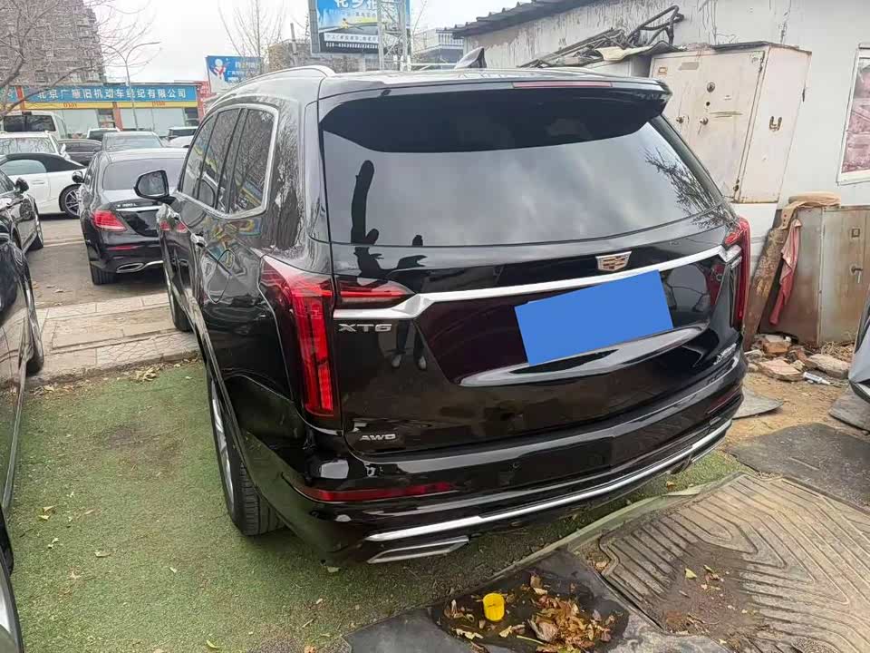 Cadillac XT6