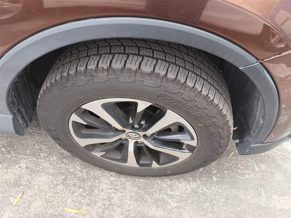 Toyota RAV4 Rongfang