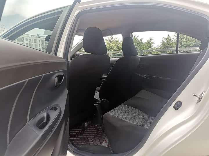 Toyota Vios 2014 1.3L МКПП chao zhi ban