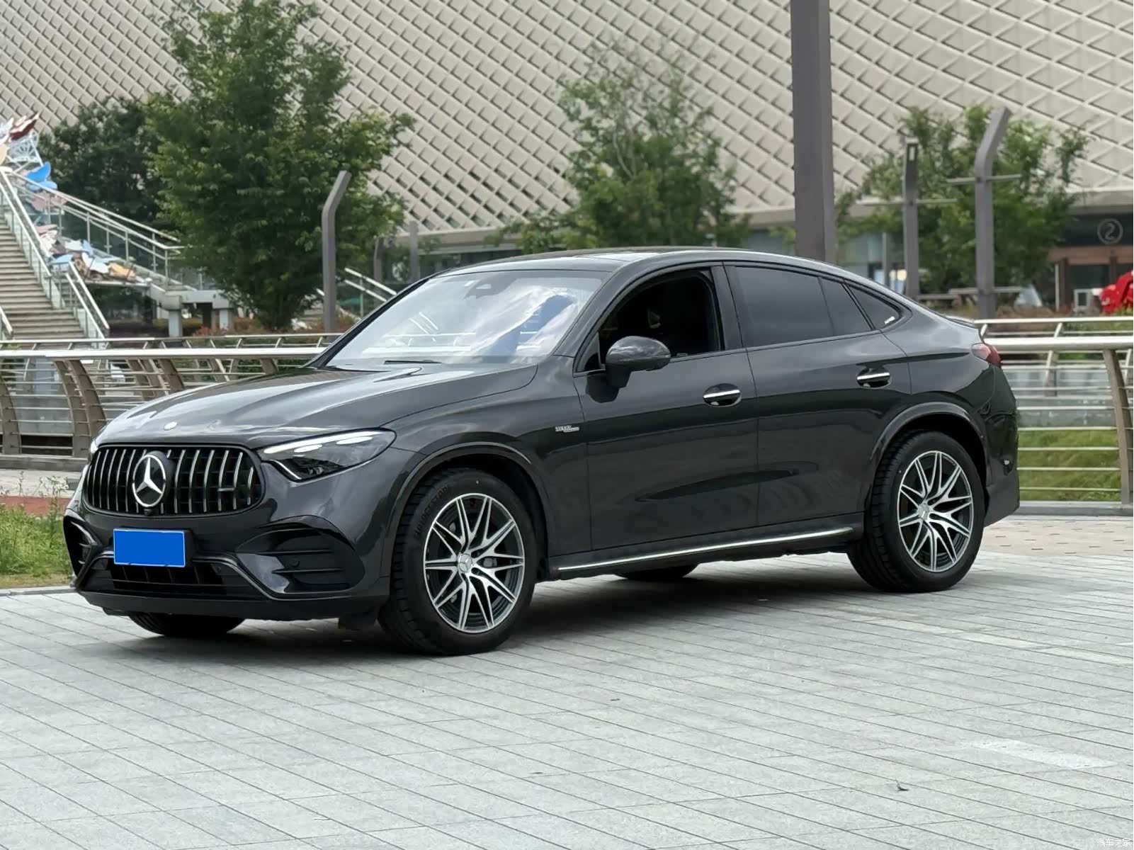 Mercedes-Benz GLC, 2025 1