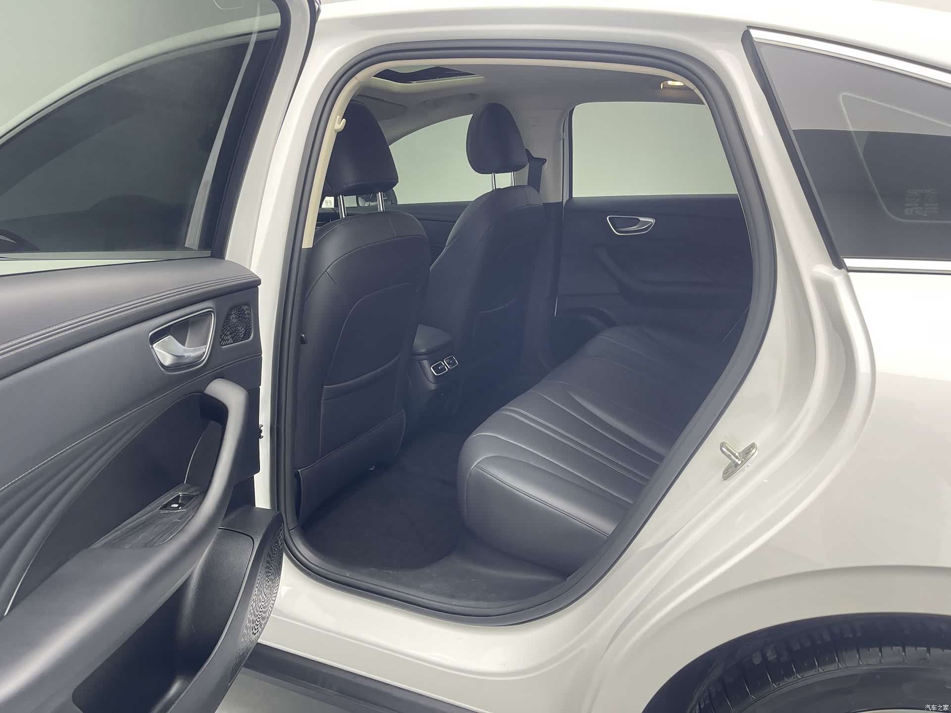 Roewe D7, 2025 9