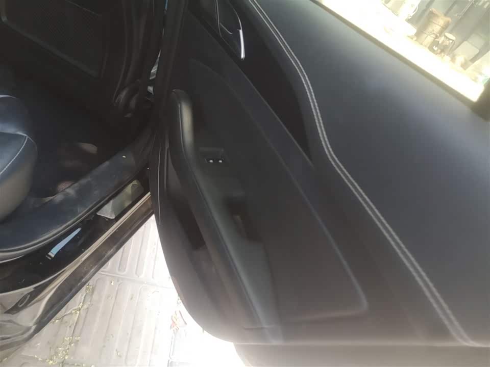 Hongqi H5 Hongqi H5
