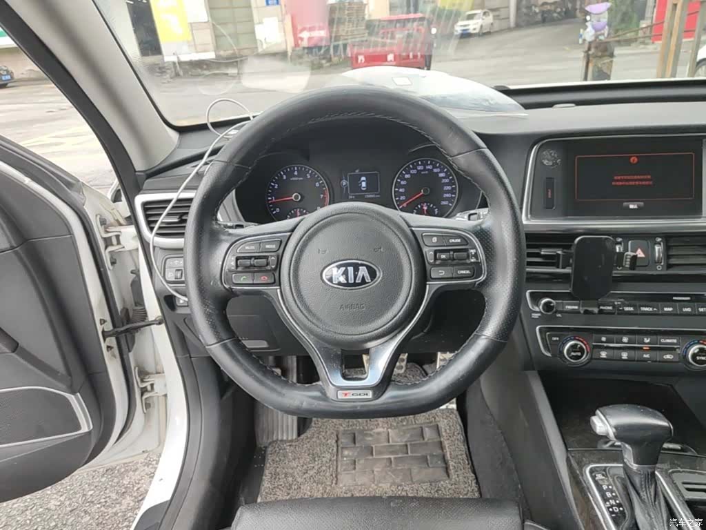 Kia K5, 2016 11
