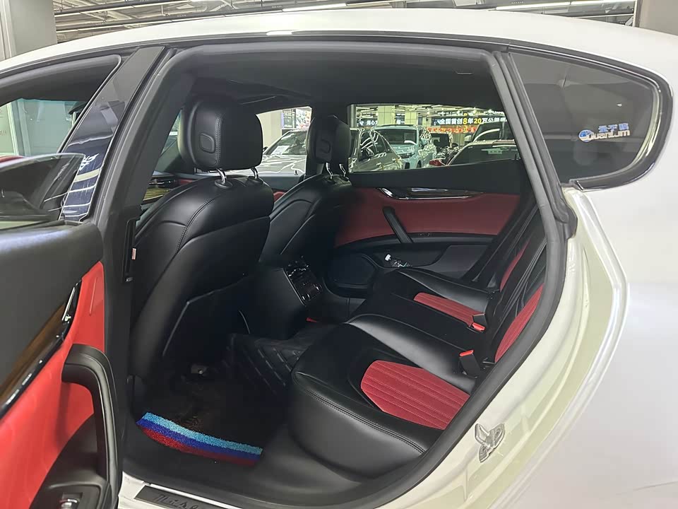 Maserati President