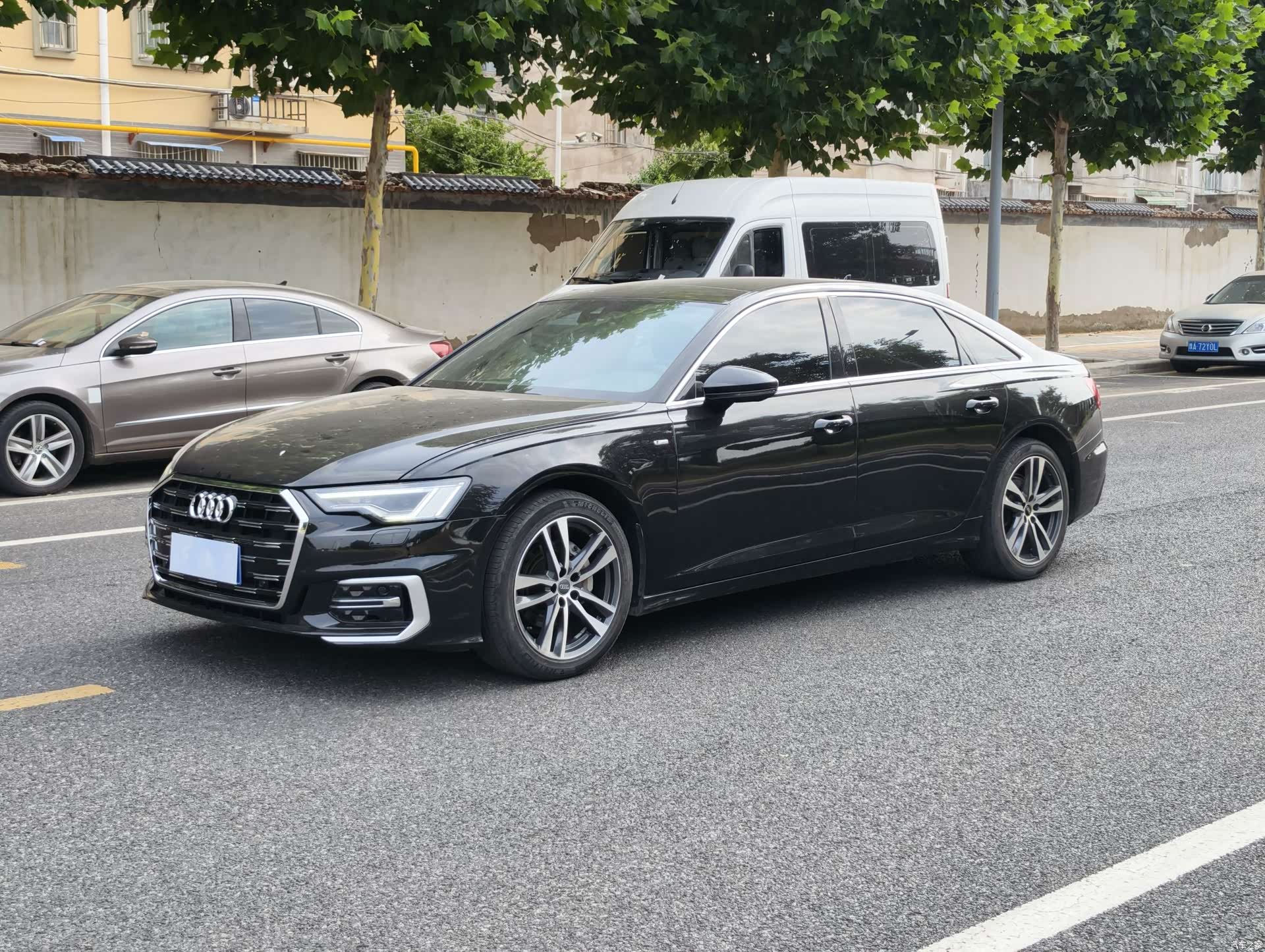 Audi A6L, 2024 1