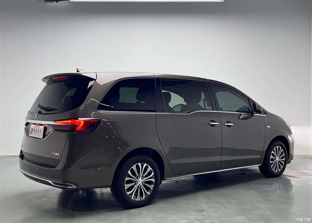 Buick GL8, 2024 18