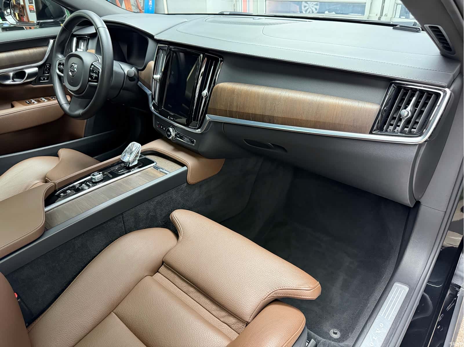 Volvo S90, 2021 33