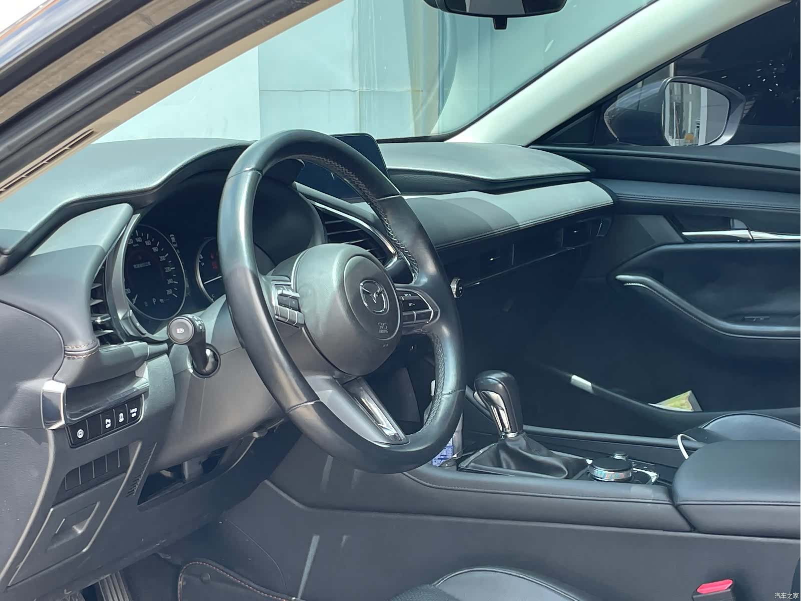 Mazda Mazda3, 2023 7