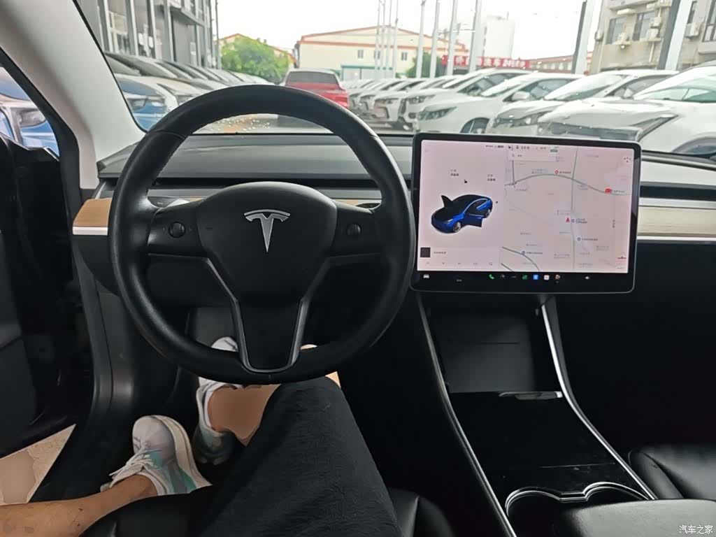 Tesla Model 3, 2020 11