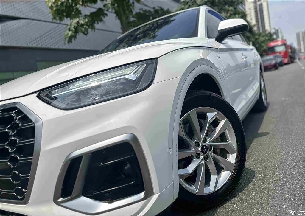Audi Q5L, 2021 12