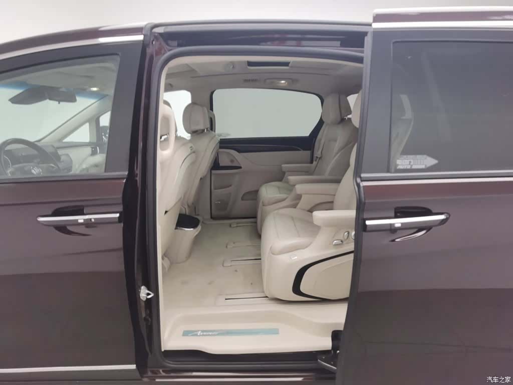Buick GL8, 2020 15