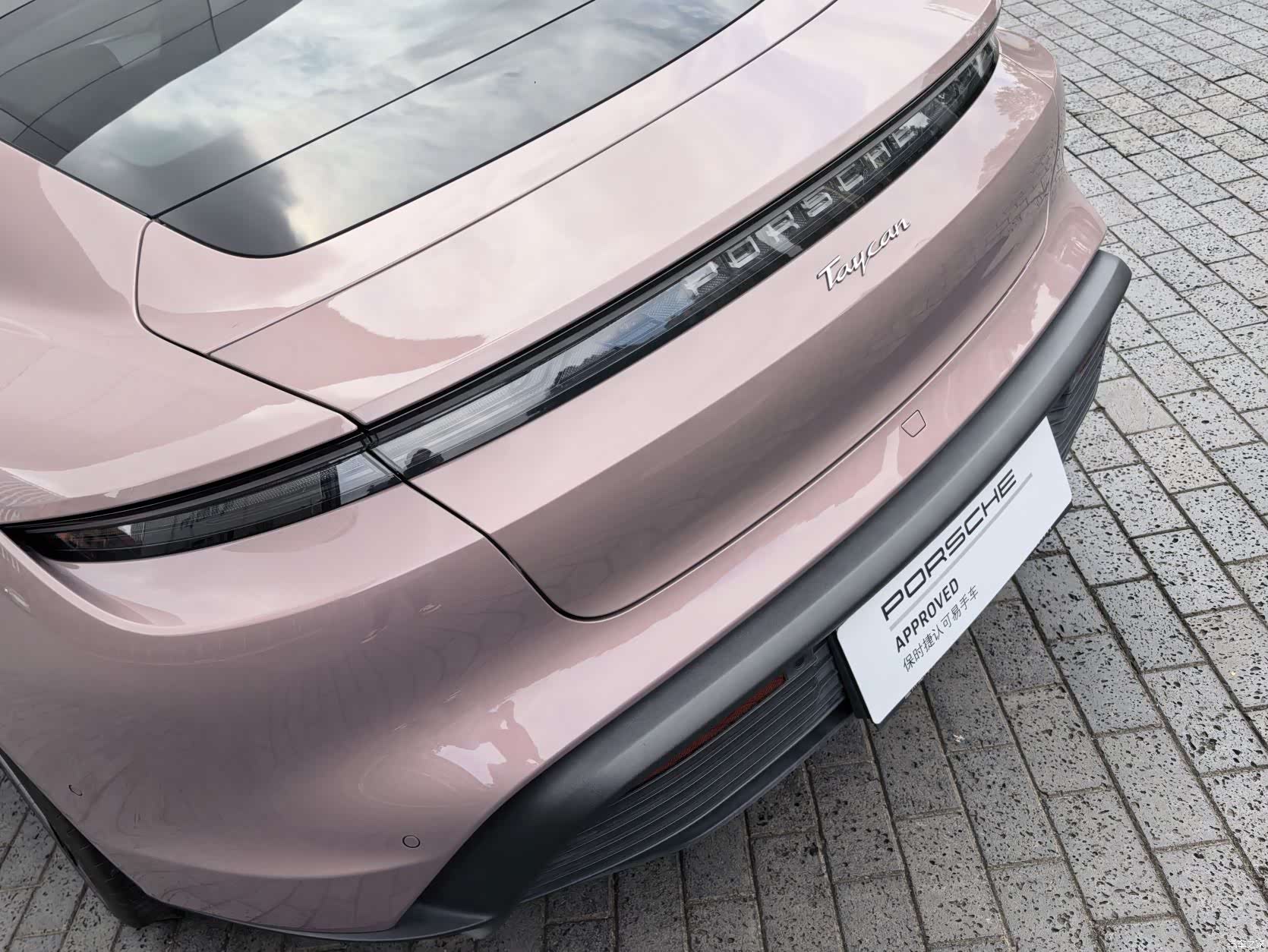 Porsche Taycan, 2025 19