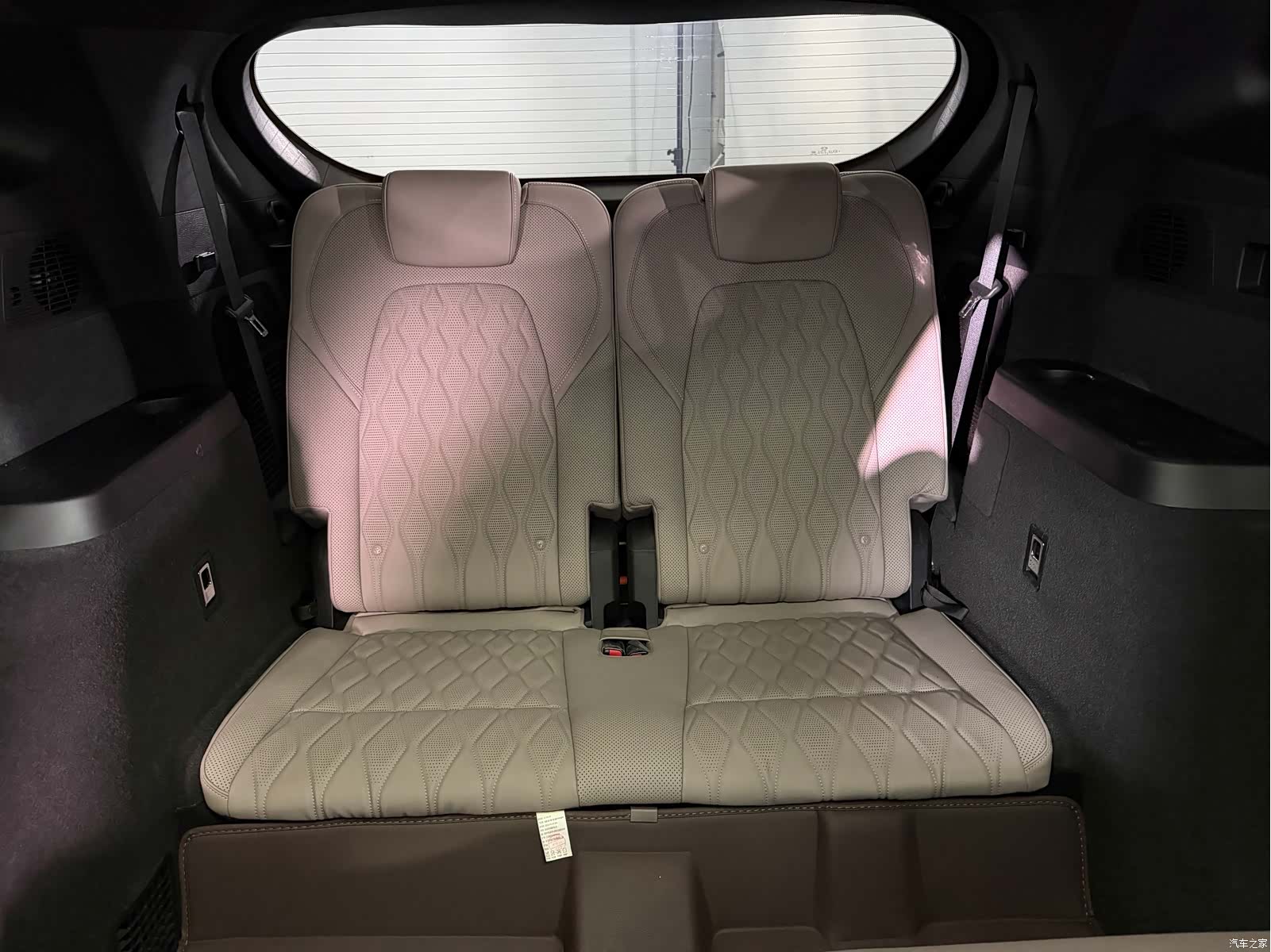 BYD Tang, 2023 10