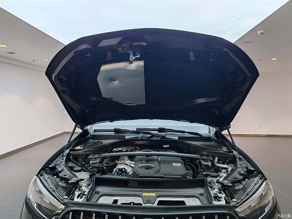 Mercedes-Benz GLC, 2025 15