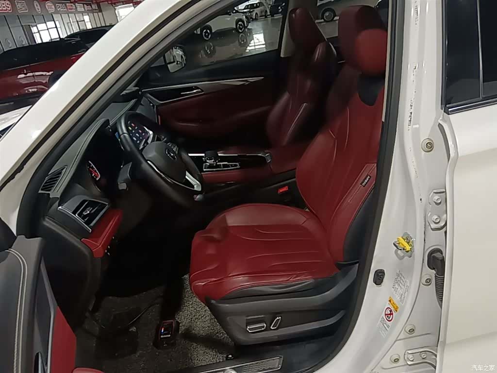Changan CS85, 2021 15