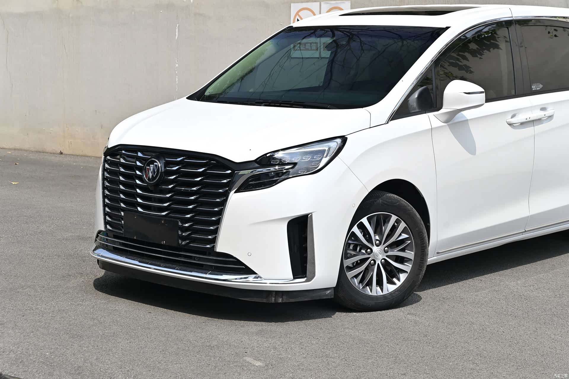Buick GL8, 2023 4