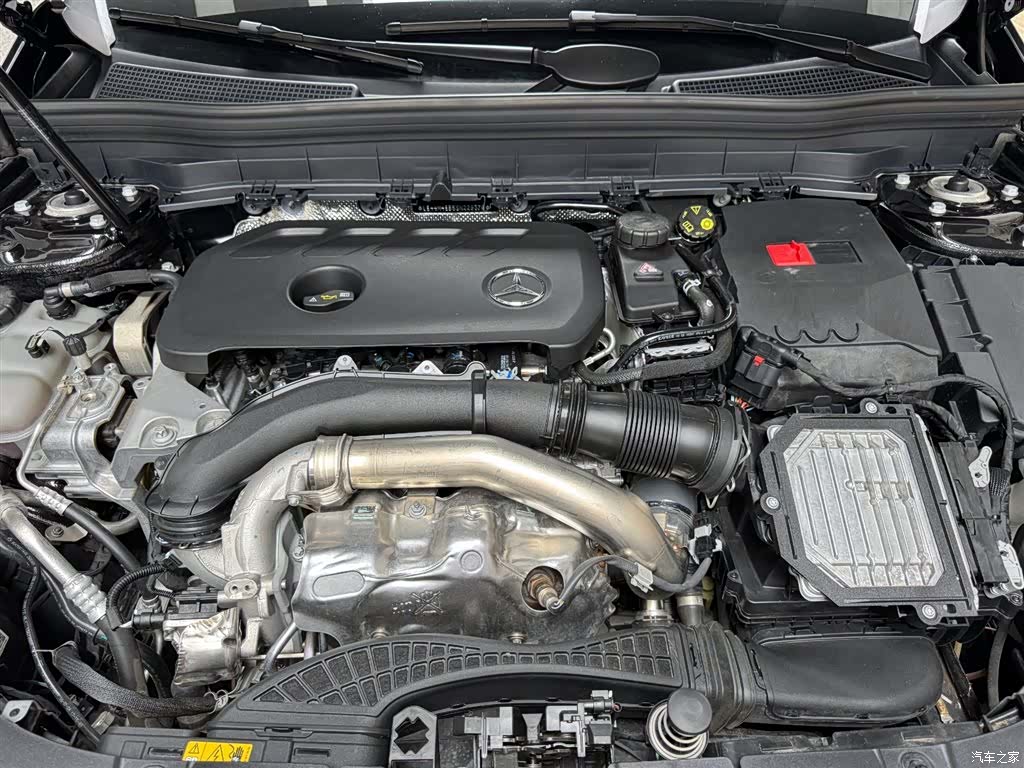 Mercedes-Benz GLB, 2025 7