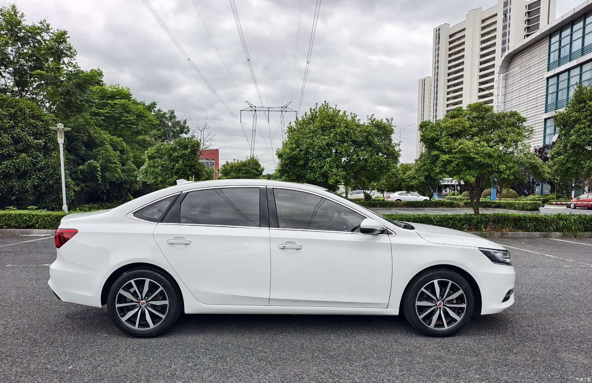 Roewe i6, 2018 4