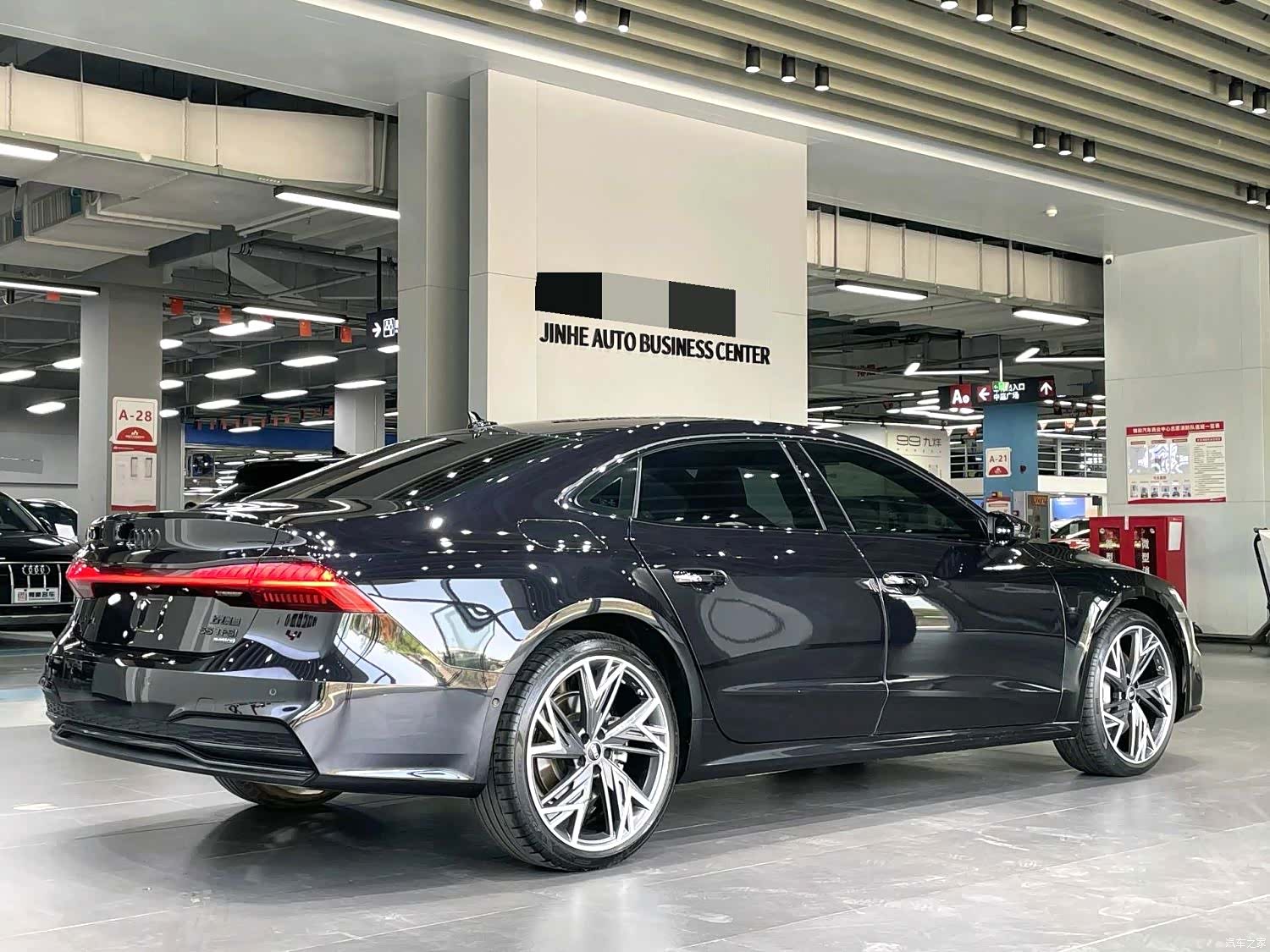 Audi A7L, 2023 8