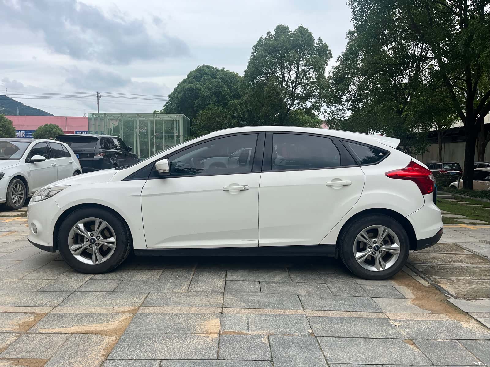 Ford Focus, 2015 8