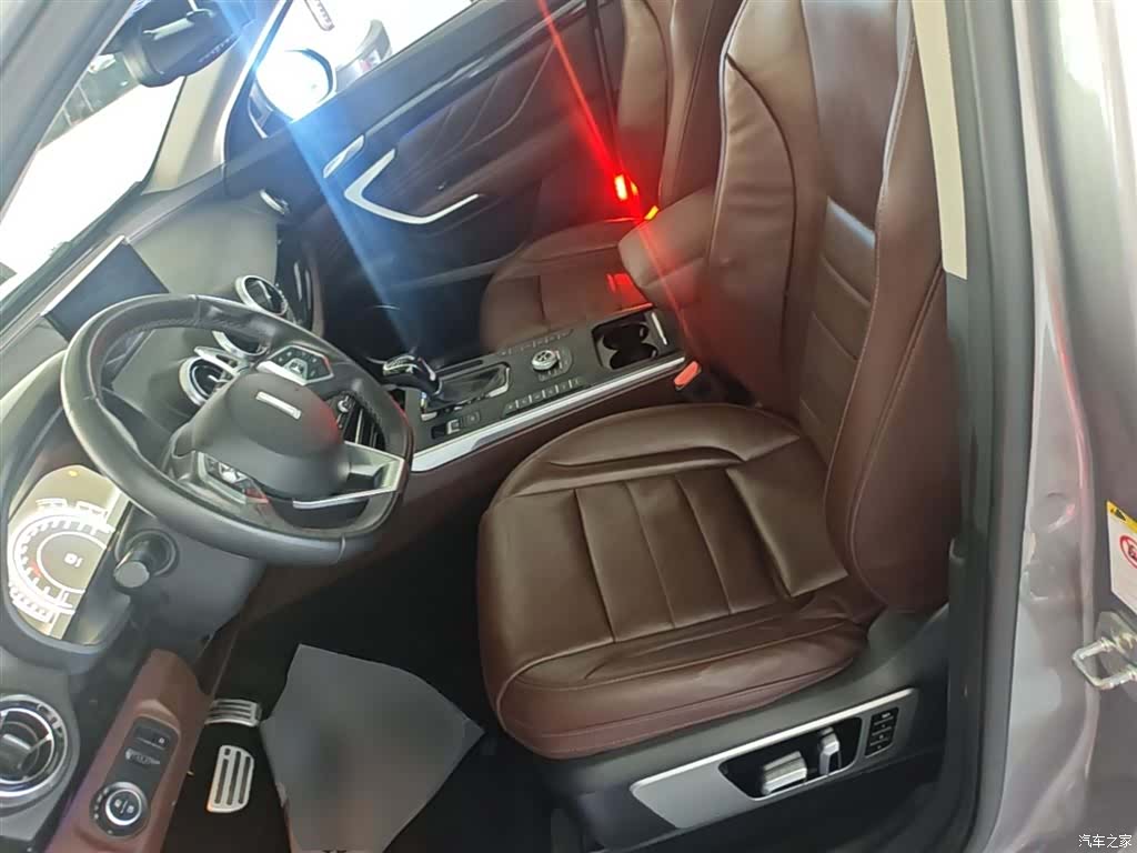 WEY VV7, 2018 15