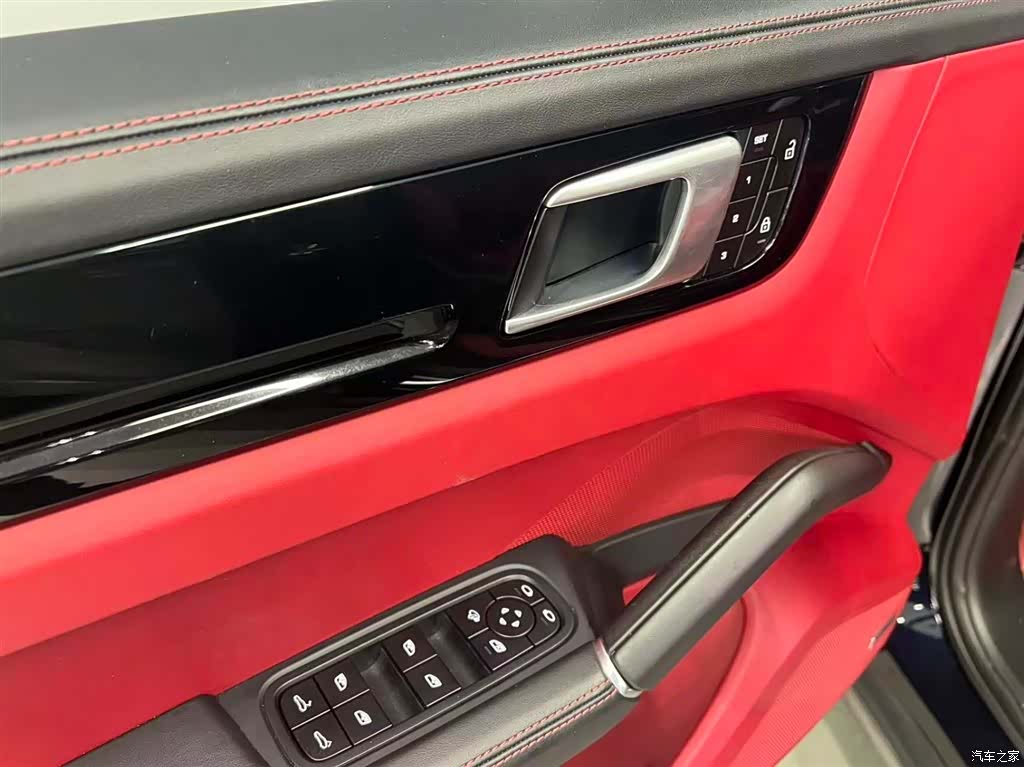 Porsche Cayenne, 2022 16