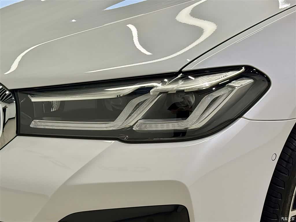 BMW 5 Series, 2023 8