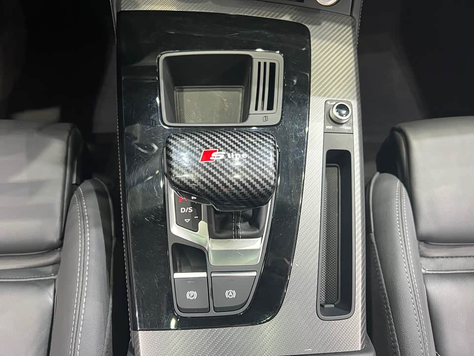 Audi Q5L Audi Q5L