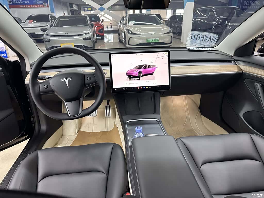 Tesla Model 3, 2022 10