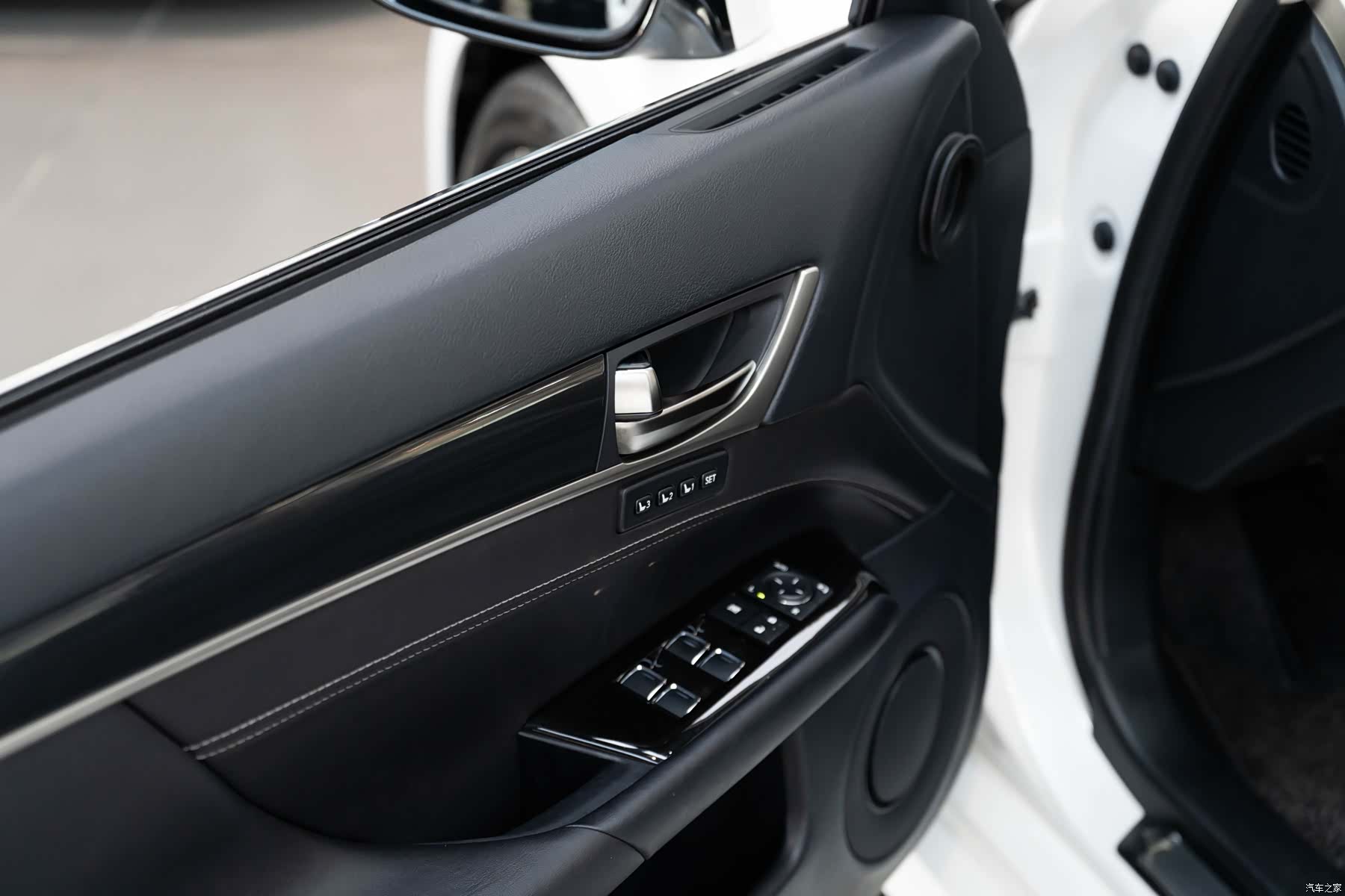 Lexus GS, 2016 19