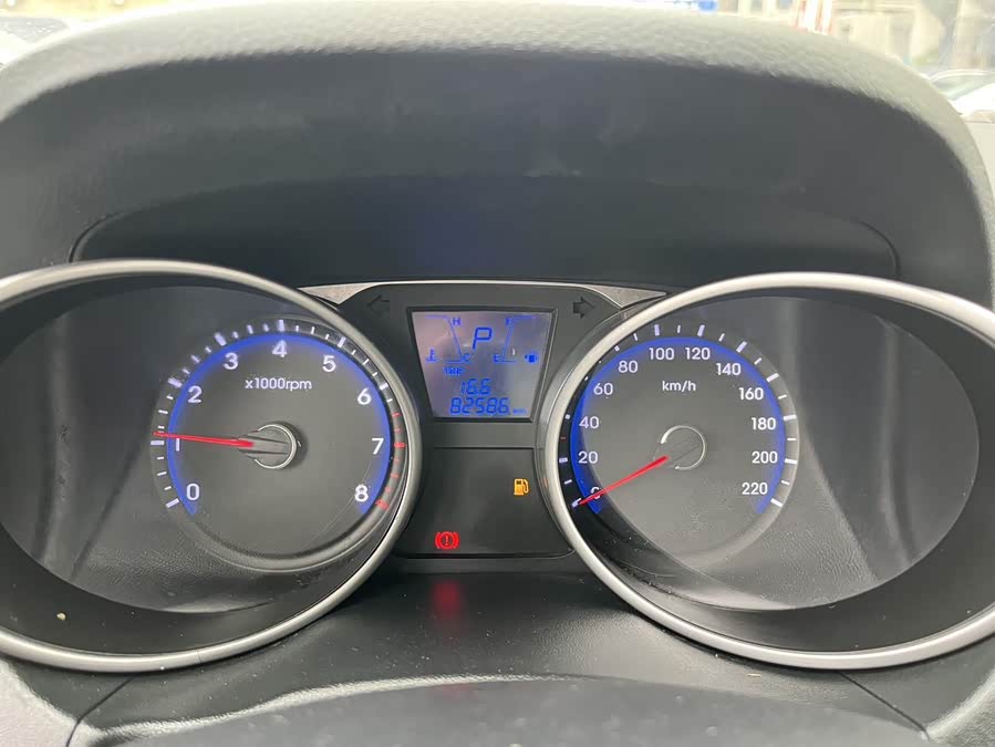 Hyundai Hyundai ix35 2014, фото 16