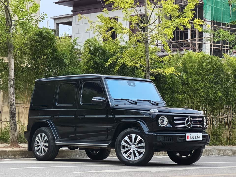 Mercedes-Benz G-class