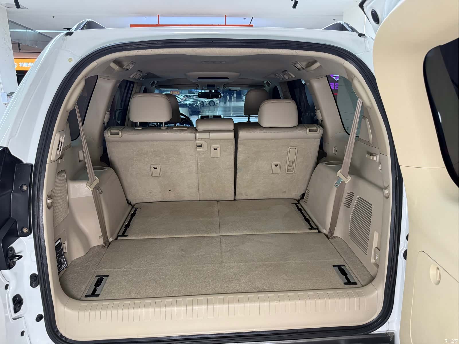 Toyota Prado, 2011 32